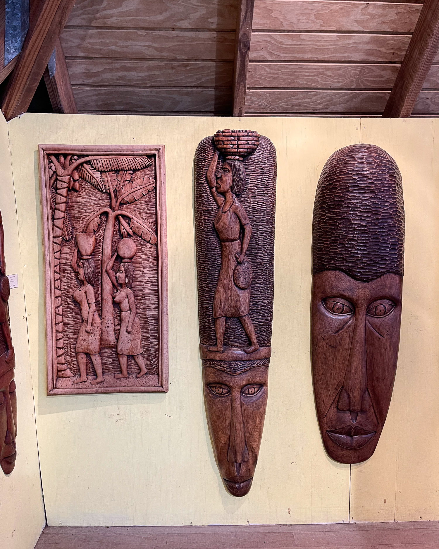 Lawrence Deligny wood carving at Anse Chastenet Saint Lucia Photo Heatheronhertravels.com