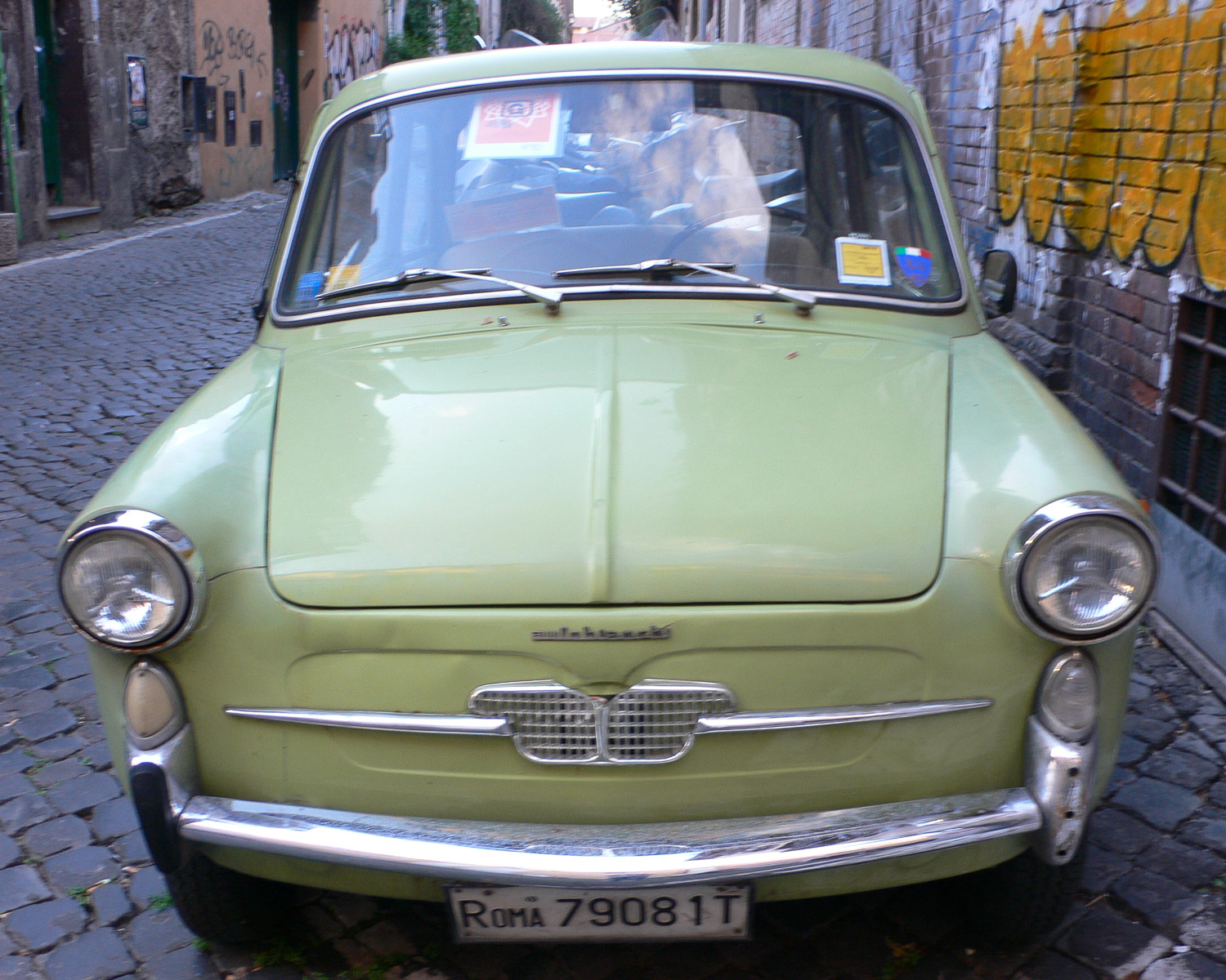 Small cars in Rome Photo Heatheronhertravels.com