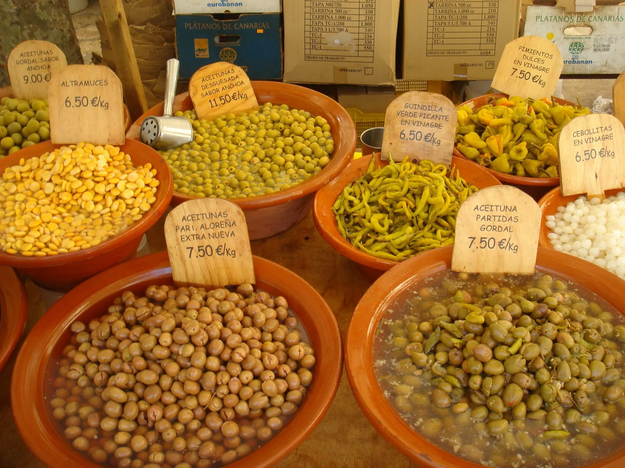 Olives on sale at Pollenca market Photo Laura Zaino Flickr