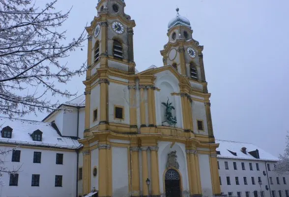 Michaelhkirche at Berg am Laim