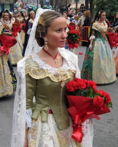 Female members of the association called Falleras