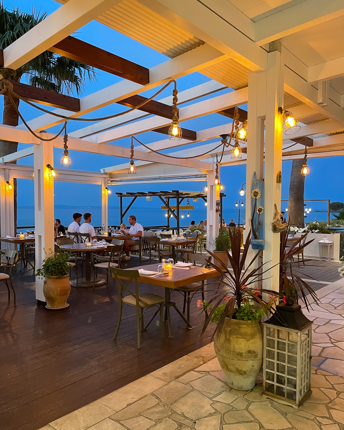 Anadalis Restaurant at Windmill Bay Hotel Zakynthos Photo Heatheronhertravels.com