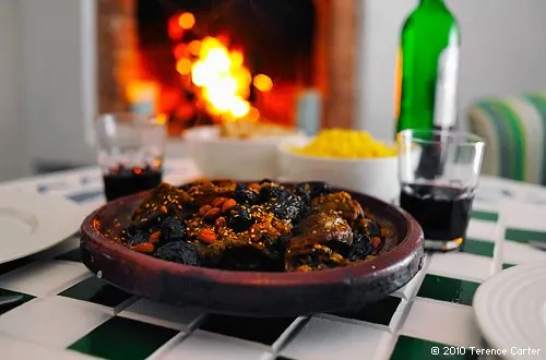 Moroccan tajine in Essaouria by Terence Carter