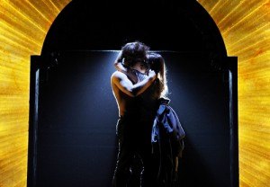 Romeo & Juliet RSC Kiss