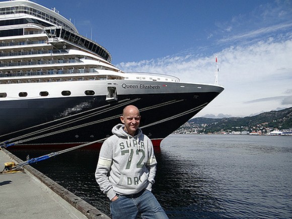 Gary Bembridge with the QE2 Photo: Gary Bembridge