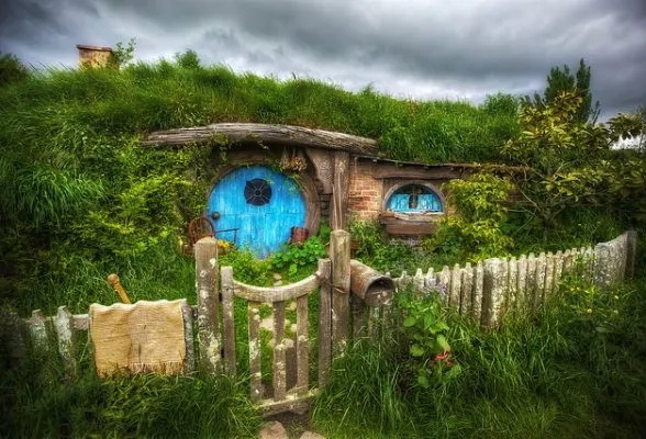 Hobbit Hole Photo: Daniel Peckham of Flickr