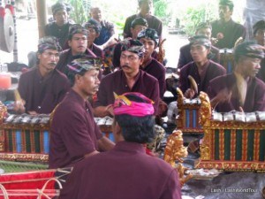 Gamelan troupe perform at a funeral ceremony Photo: LashWorldTour