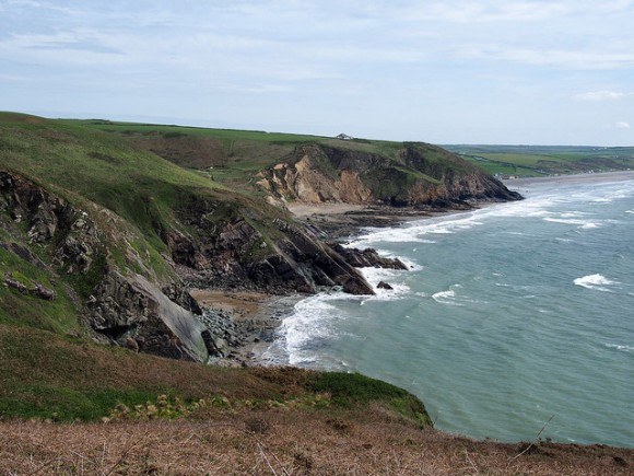 Between Newgale and Solva in Pembrokeshire Photo: Heatheronhertravels.com