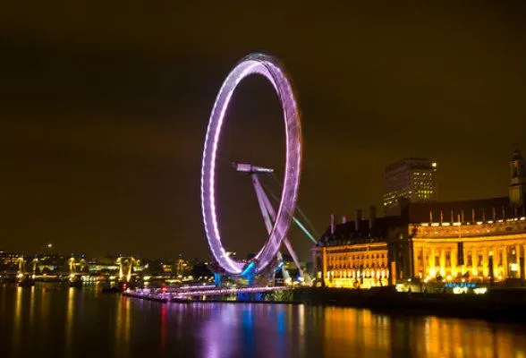 London Eye at night