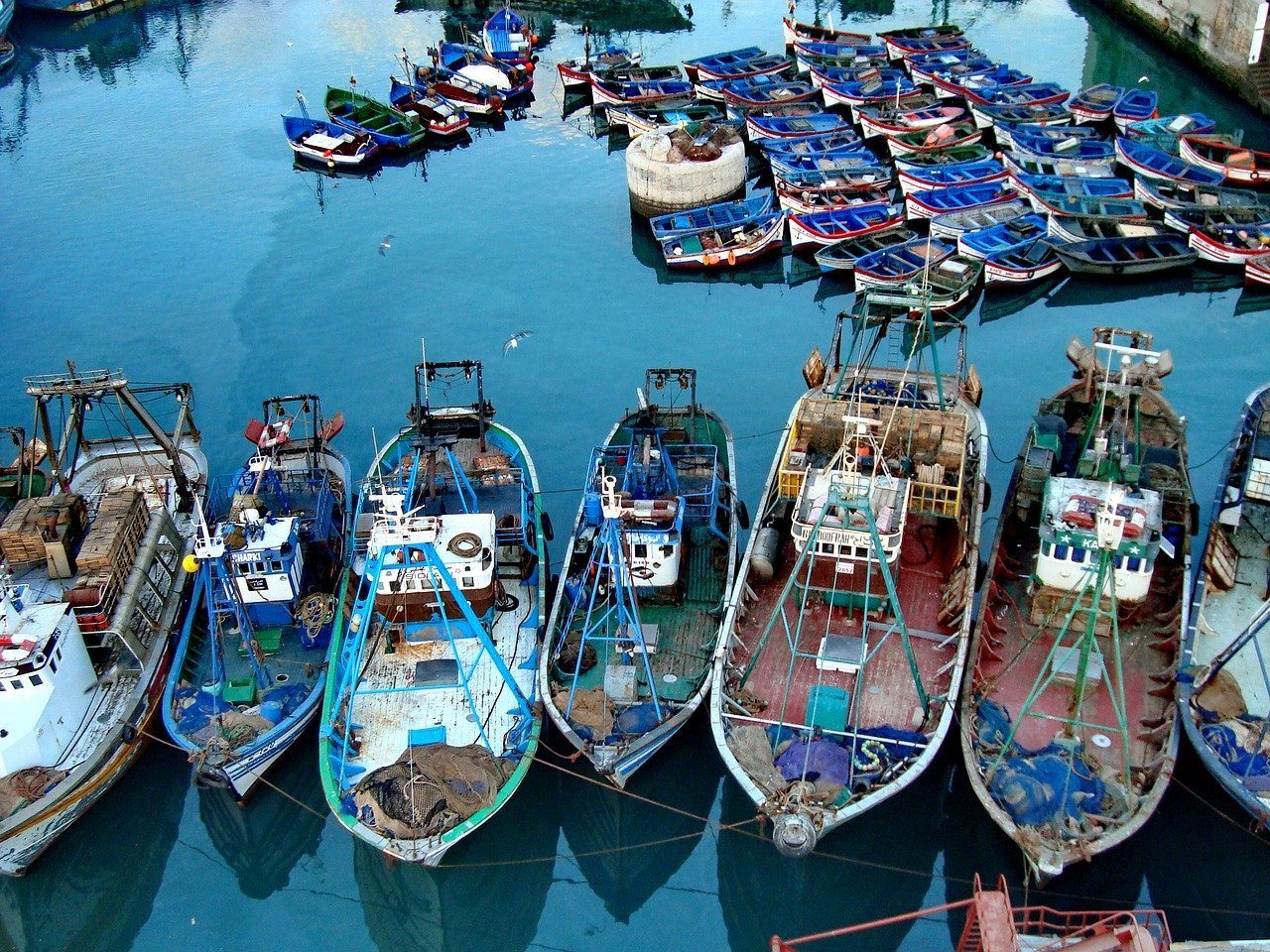 Casablanca boats Morocco Photo Chengtzf Pixabay