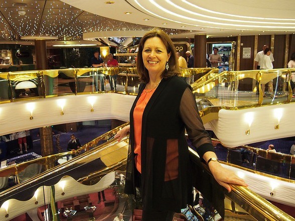 What to wear on a Mediterranean cruise – My 6 top tips