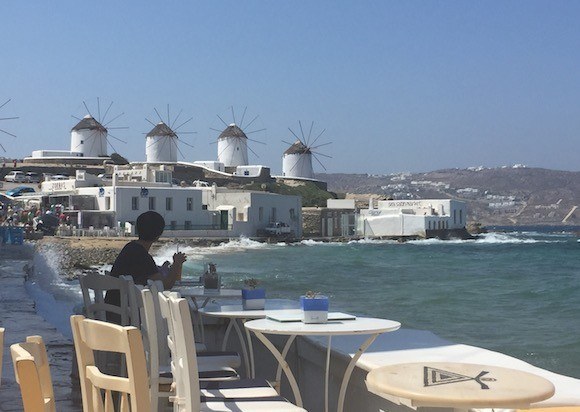 The Windmills of Mykonos, Greece Photo: Heatheronhertravels.com