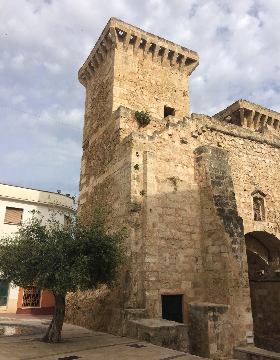 Arc de Sant Roc Mahon in Menorca Photo Heatheronhertravels.com