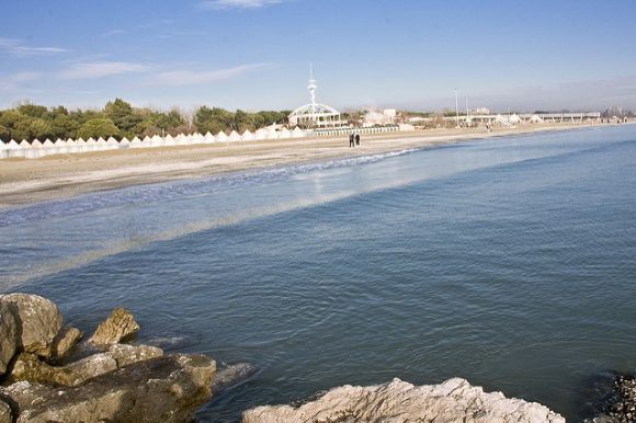 Beach on the Lido by Michael Dawes on Flickr