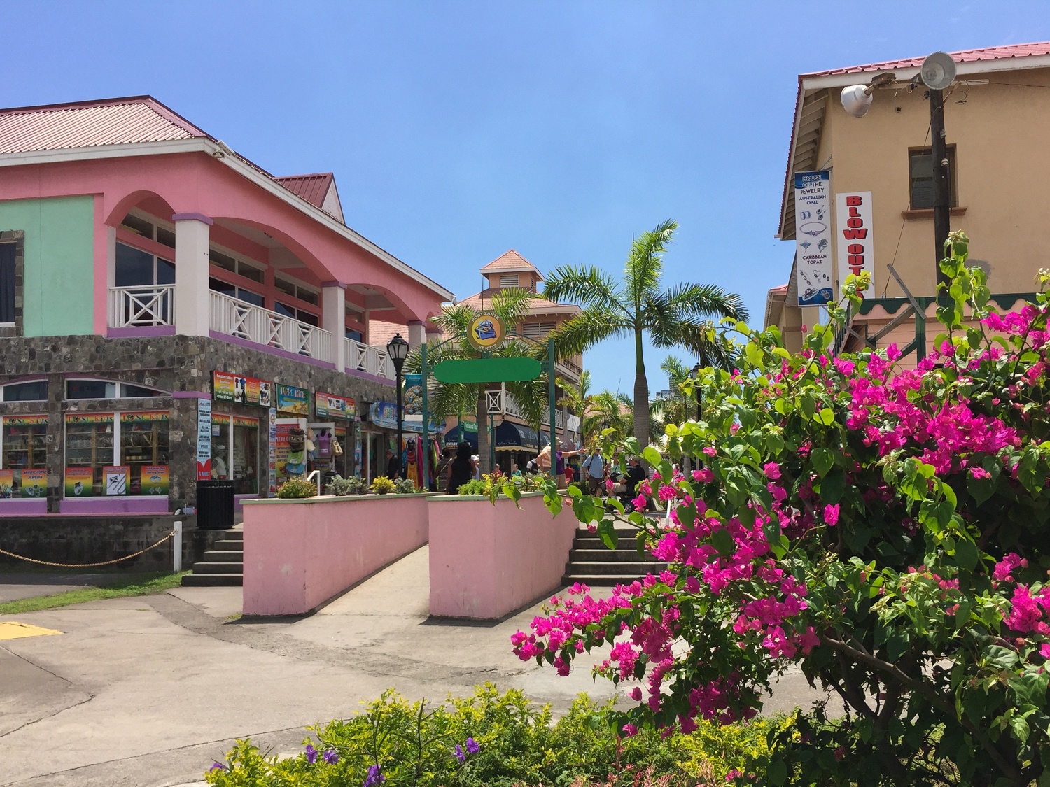 Port Zante - shopping in St Kitts Photo Heatheronhertravels.com