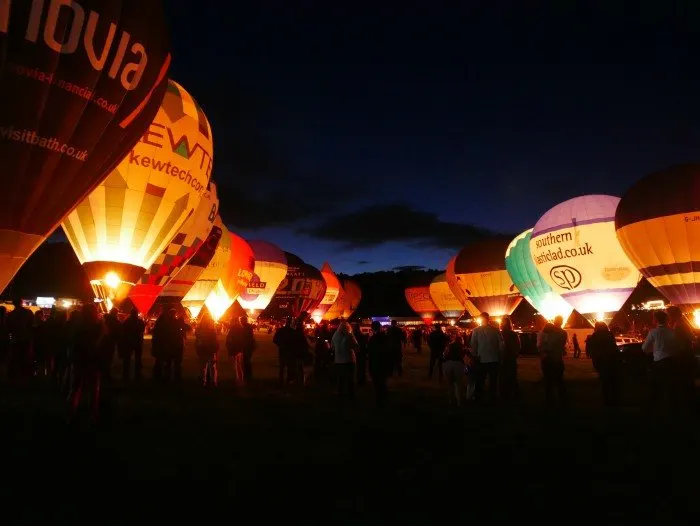 Night Glow at Bristol Balloon Fiesta Aug 2017 Photo: Heatheronhertravels.com