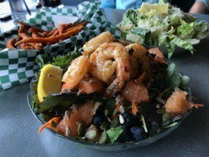Dinghy Dock Pub in Nanaimo Photo: Heatheronhertravels.com
