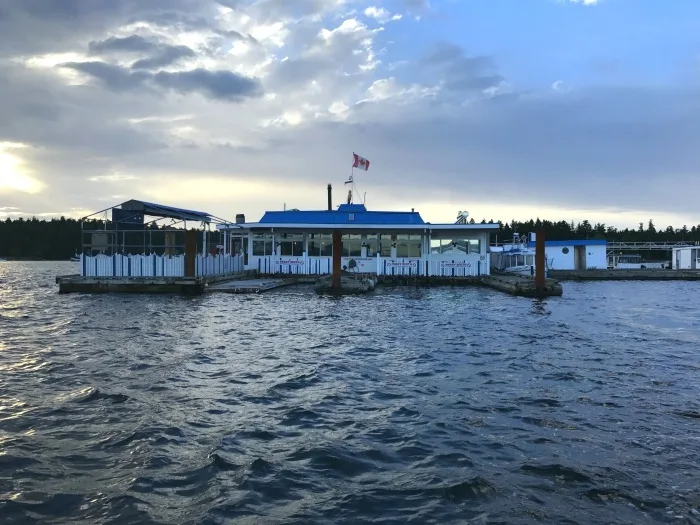 Dinghy Dock Pub in Nanaimo Photo: Heatheronhertravels.com