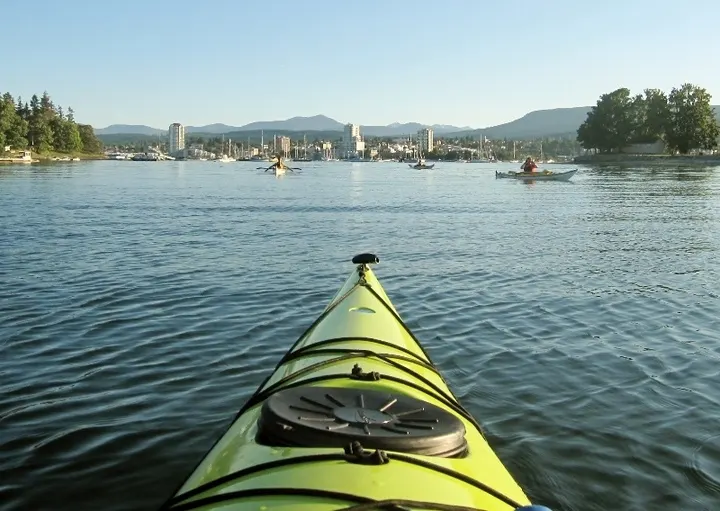 Kayak tour in Nanaimo harbour photo Alberni Outpost