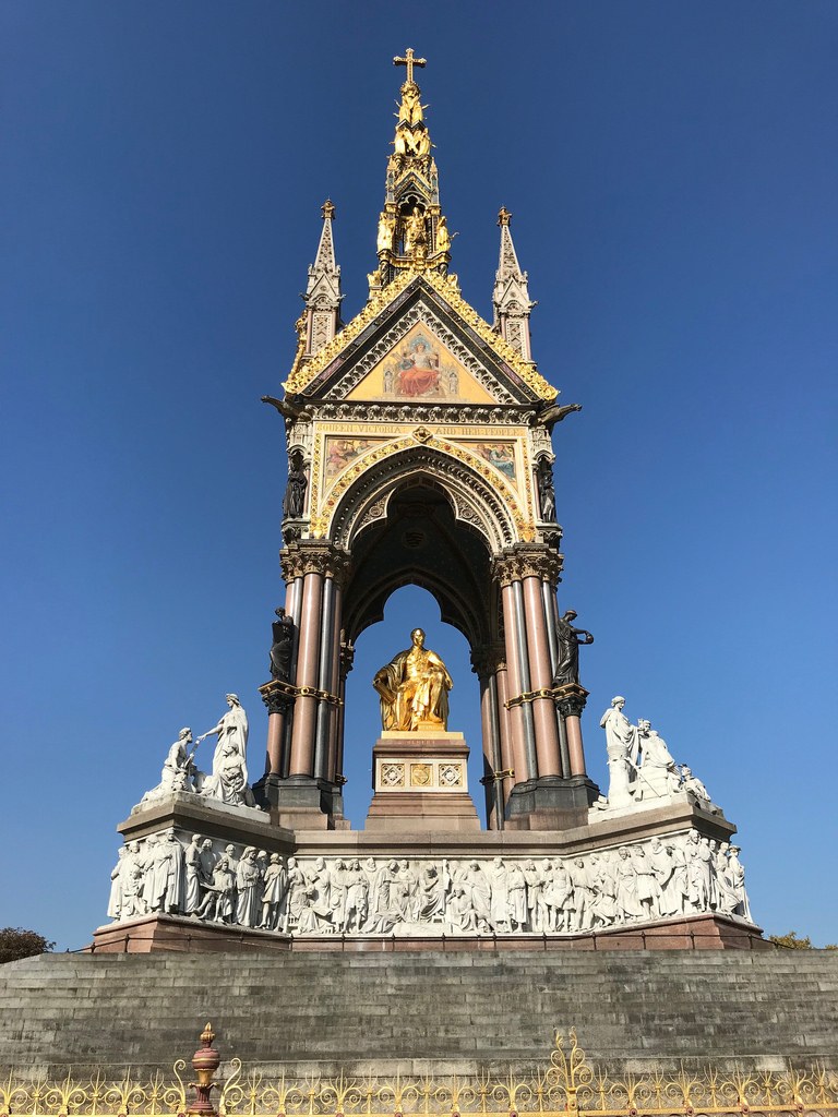 Albert Memorial in Kensington Gardens Photo: Heatheronhertravels.com