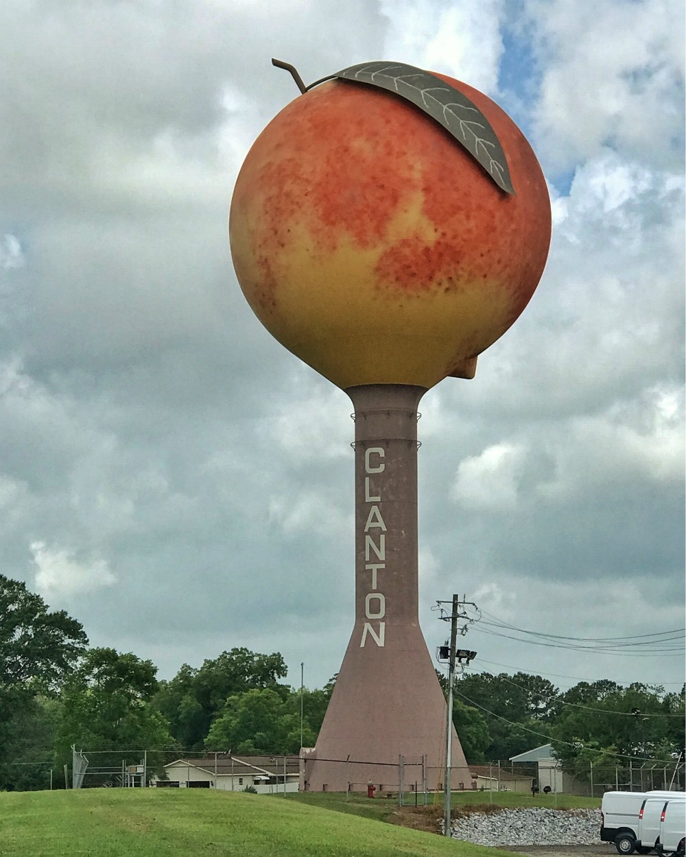 Peach tower in Clanton Alabama