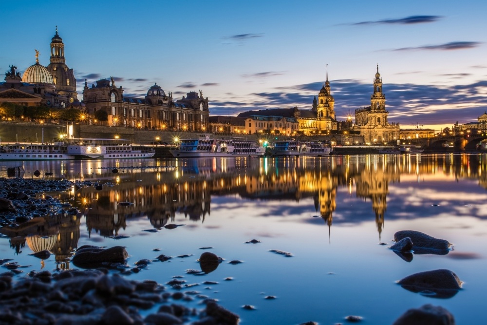 Dresden Skyline from the river Photo: S.Niedrigwasser