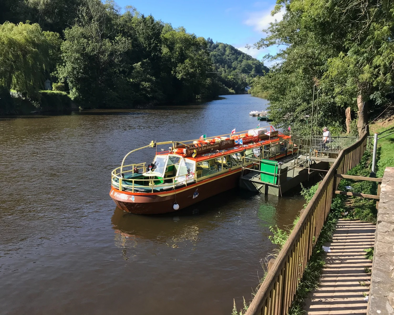 Kingfisher cruises, Symonds Yat, Wye Valley Photo Heatheronhertravels.com