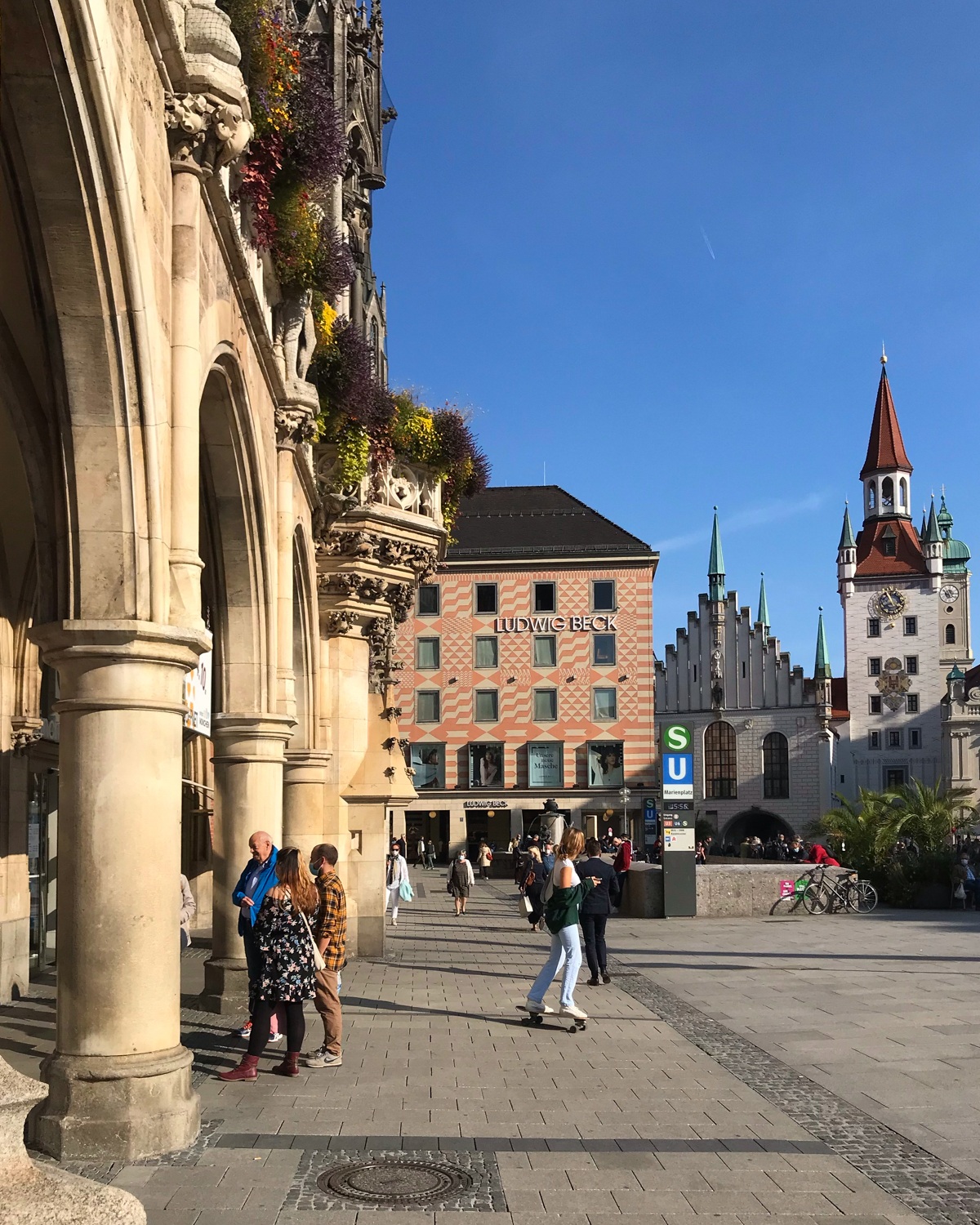 Marienplatz in Munich, Germany Photo Heatheronhertravels.com