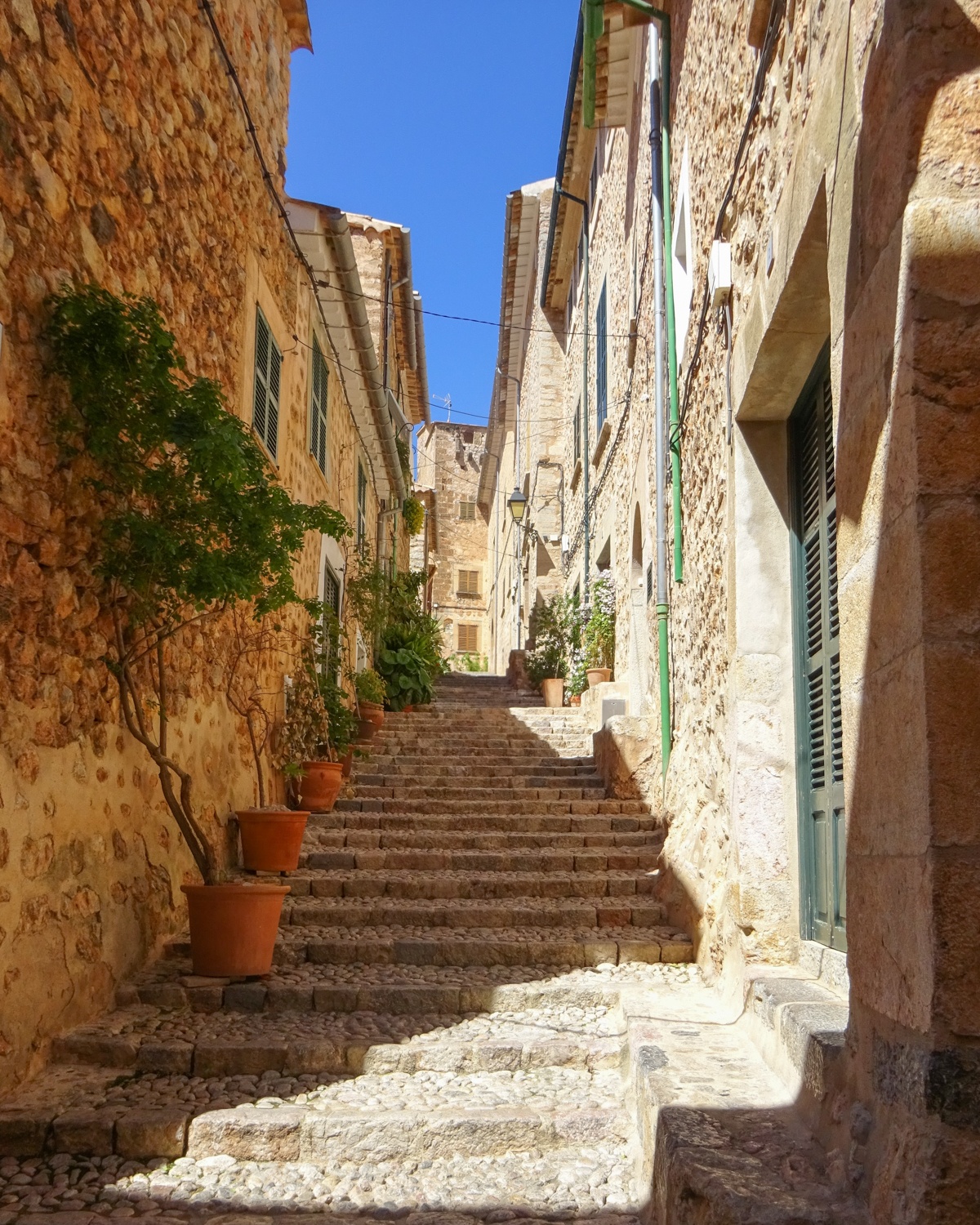 Fornalutx in Mallorca Photo: Gabrielle M Reinhardt Pixabay