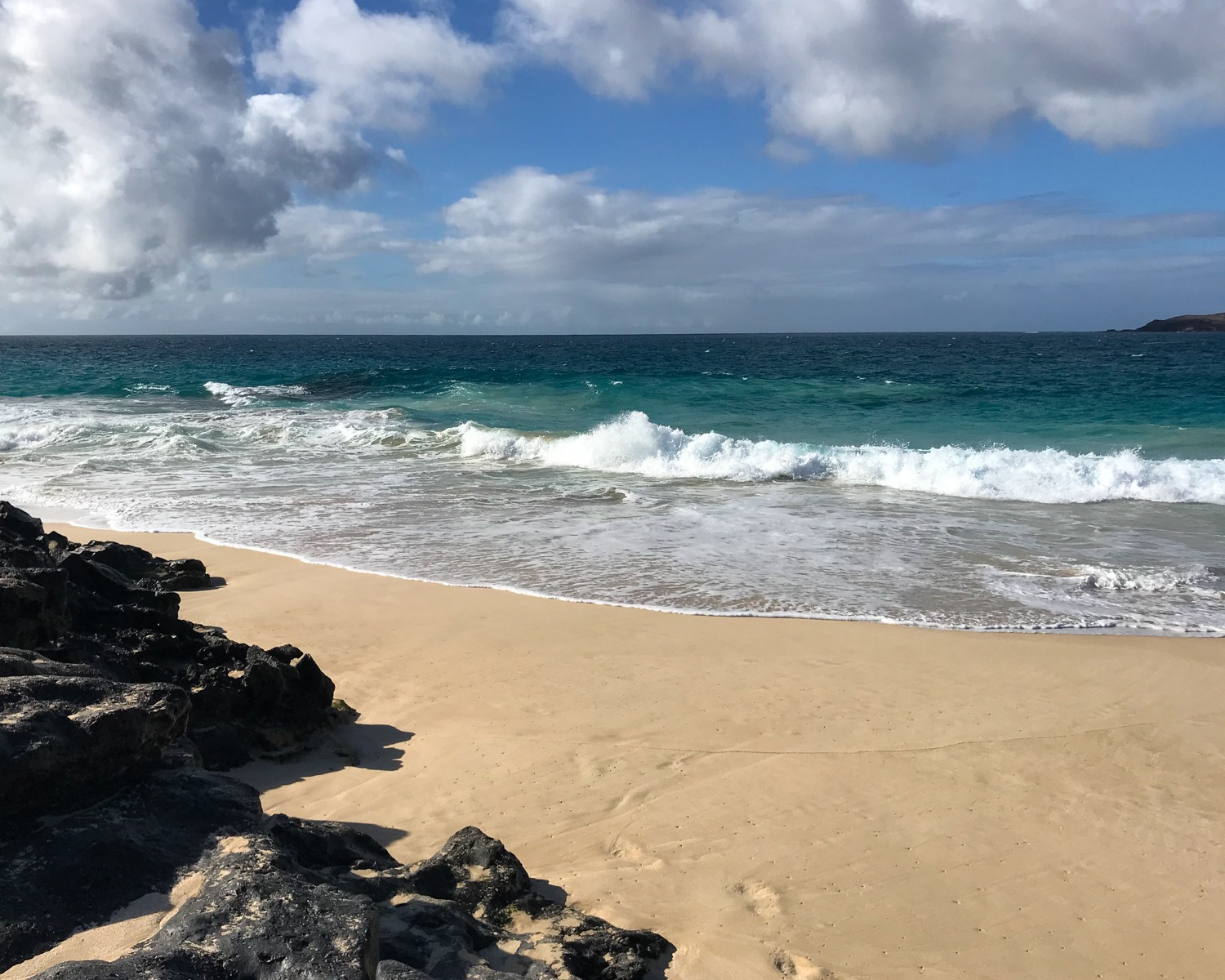 Playa de las Conchas - Graciosa day trip from Lanzarote Photo Heatheronhertravels.com