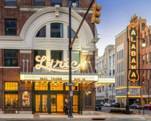 Lyric Theater and Alabama Theater in Birmingham, Alabama © Alabama Tourism Department / Art Meripol
