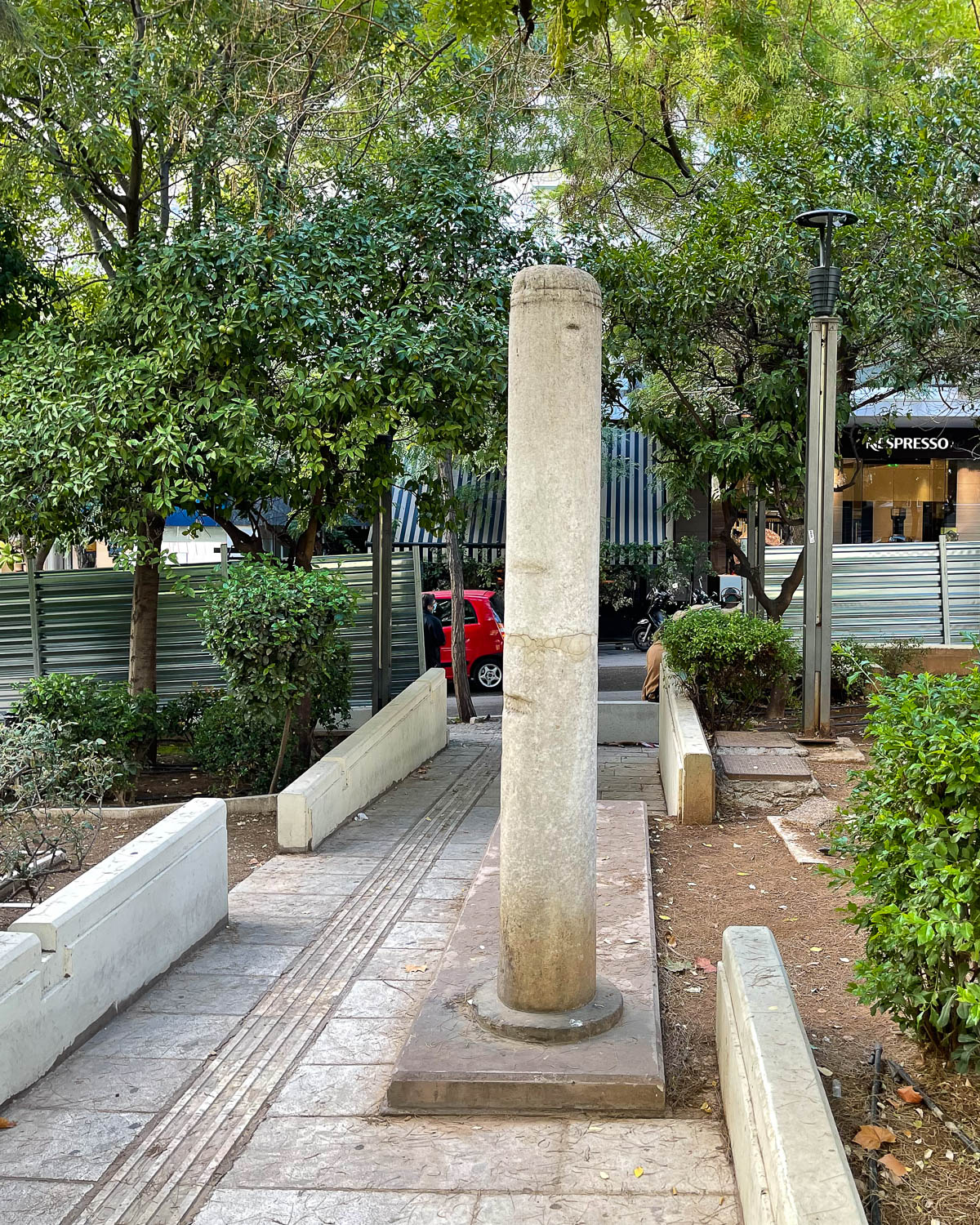 Little column in Kolonaki in Athens Photo Heatheronhertravels.com