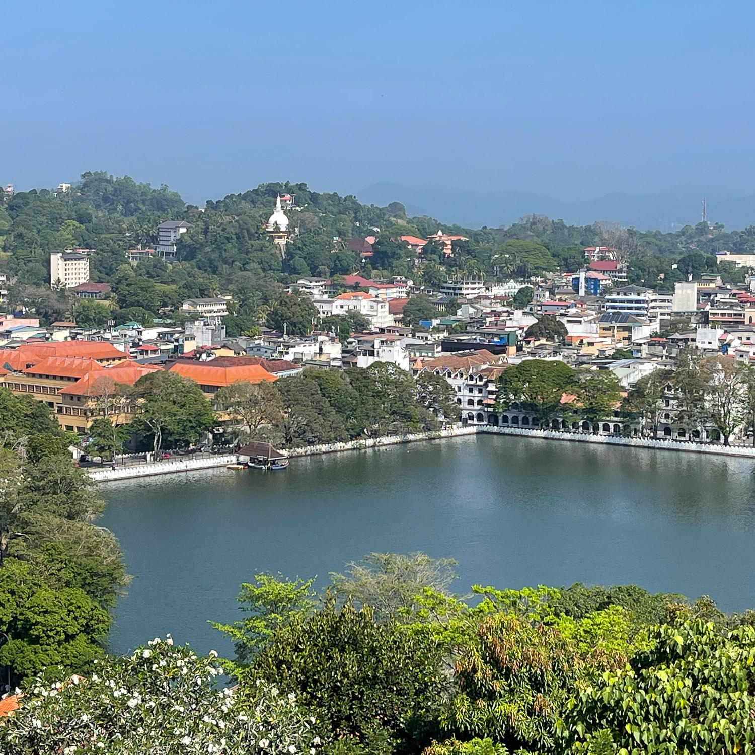 Kandy Viewpoint Photo Heatheronhertravels.com