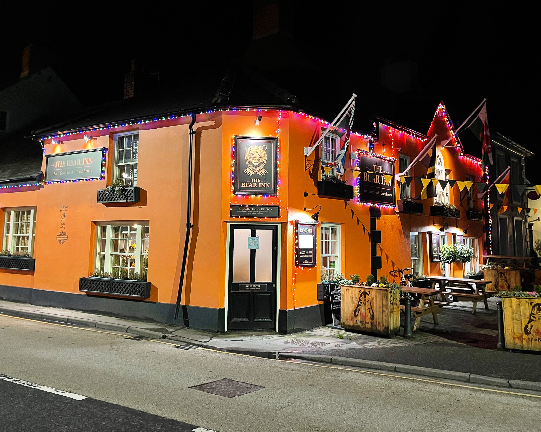 The Bear at Llandovery Photo Heatheronhertravels.com