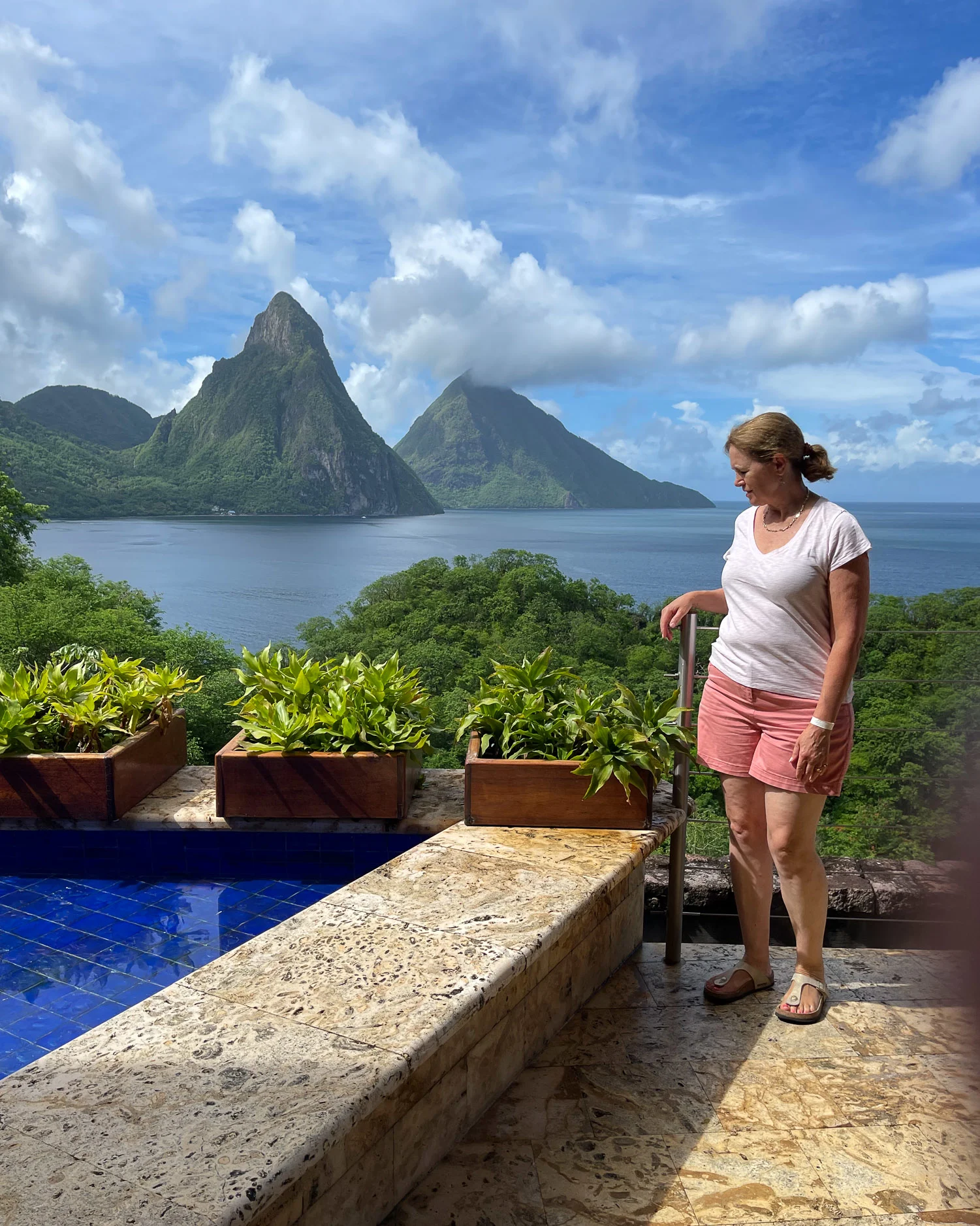 Infinity pool at Jade Mountain St Lucia Photo Heatheronhertravels.com