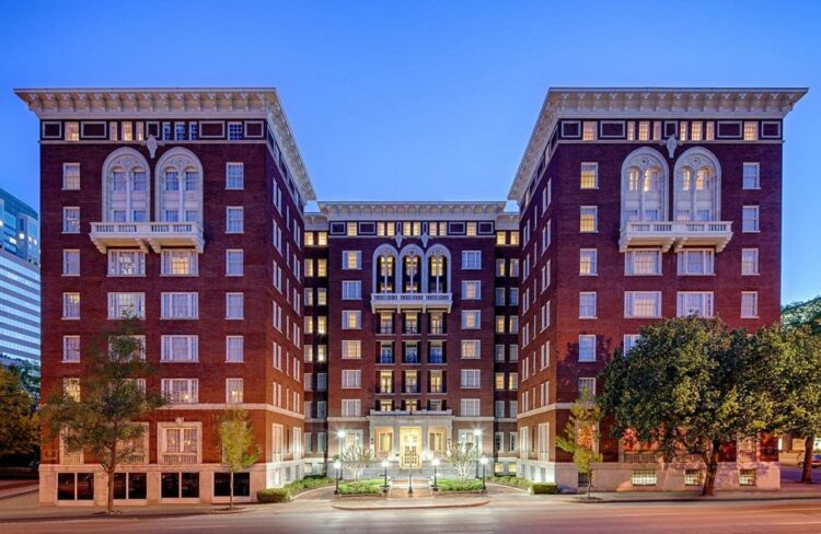 Hamptons Inn and Suites-Tutwiler Hotel Birmingham Alabama