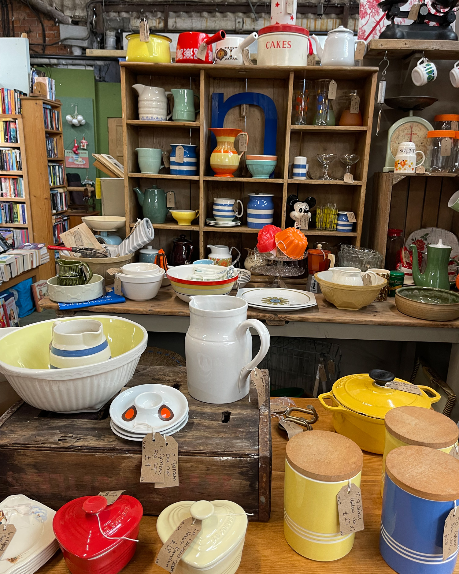 Antiques Stalls in Bridport in Dorset Photo Heatheronhertravels.com