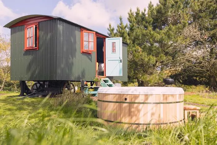 Classic Cottages Toby's Hut