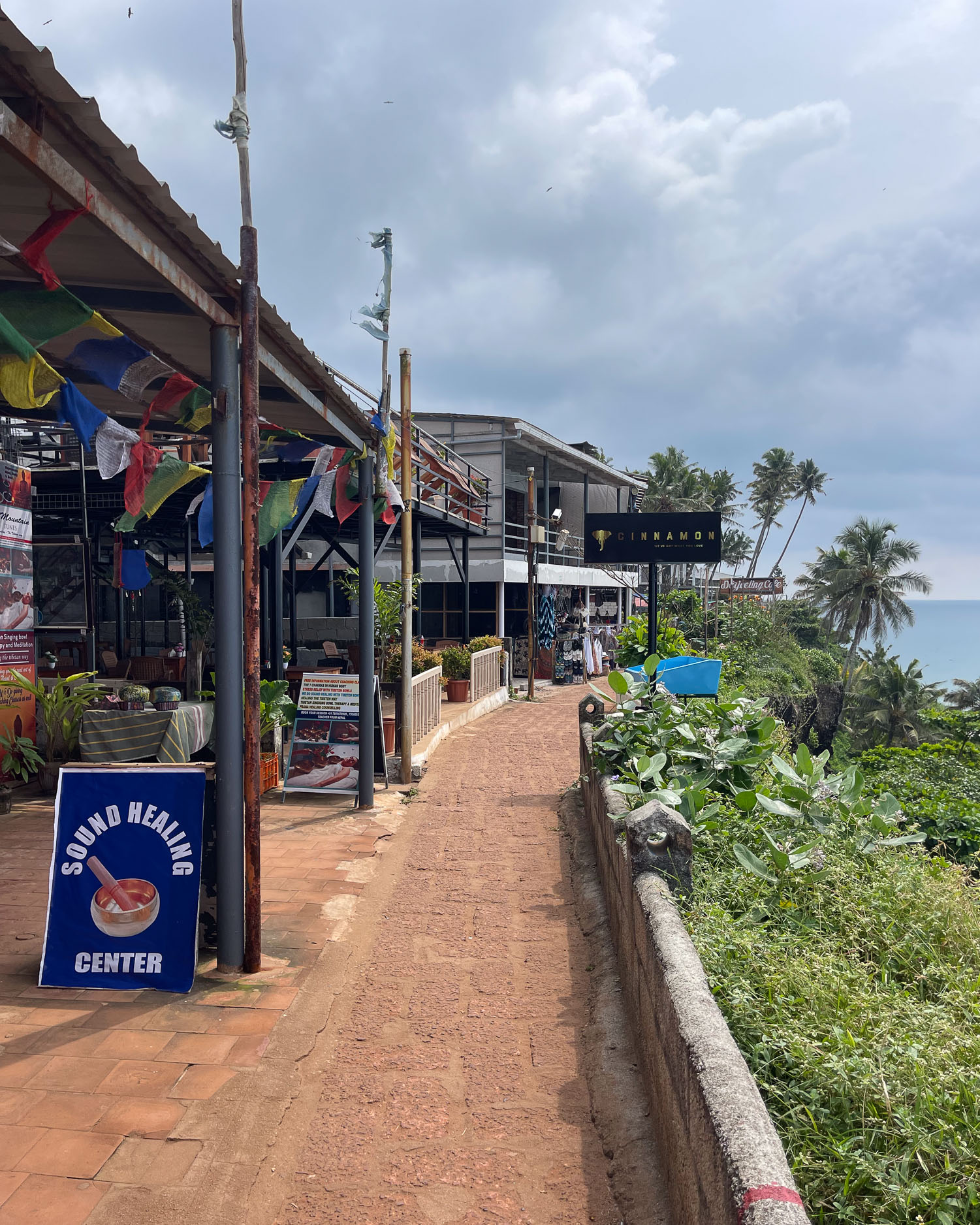 North cliff Varkala Kerala India Photo Heatheronhertravels.com