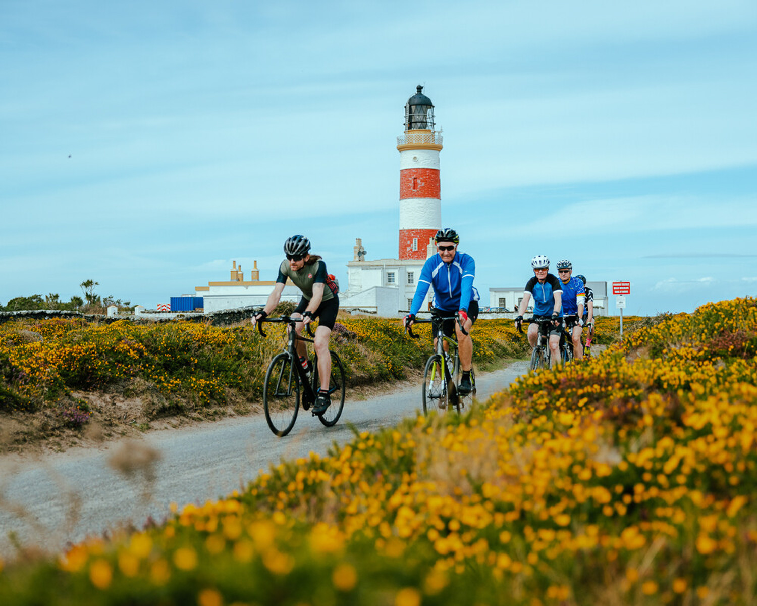 Cyling in Isle of Man © Visit Isle of Man