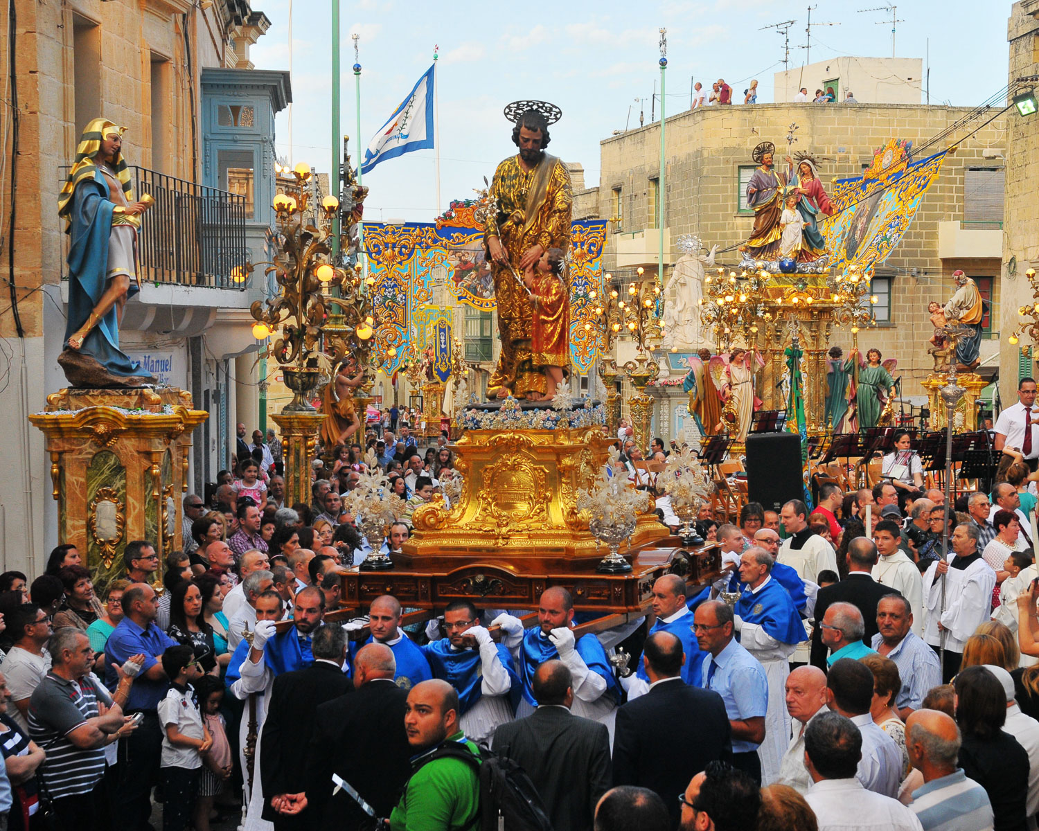 Maltese Festa © viewingmalta.com