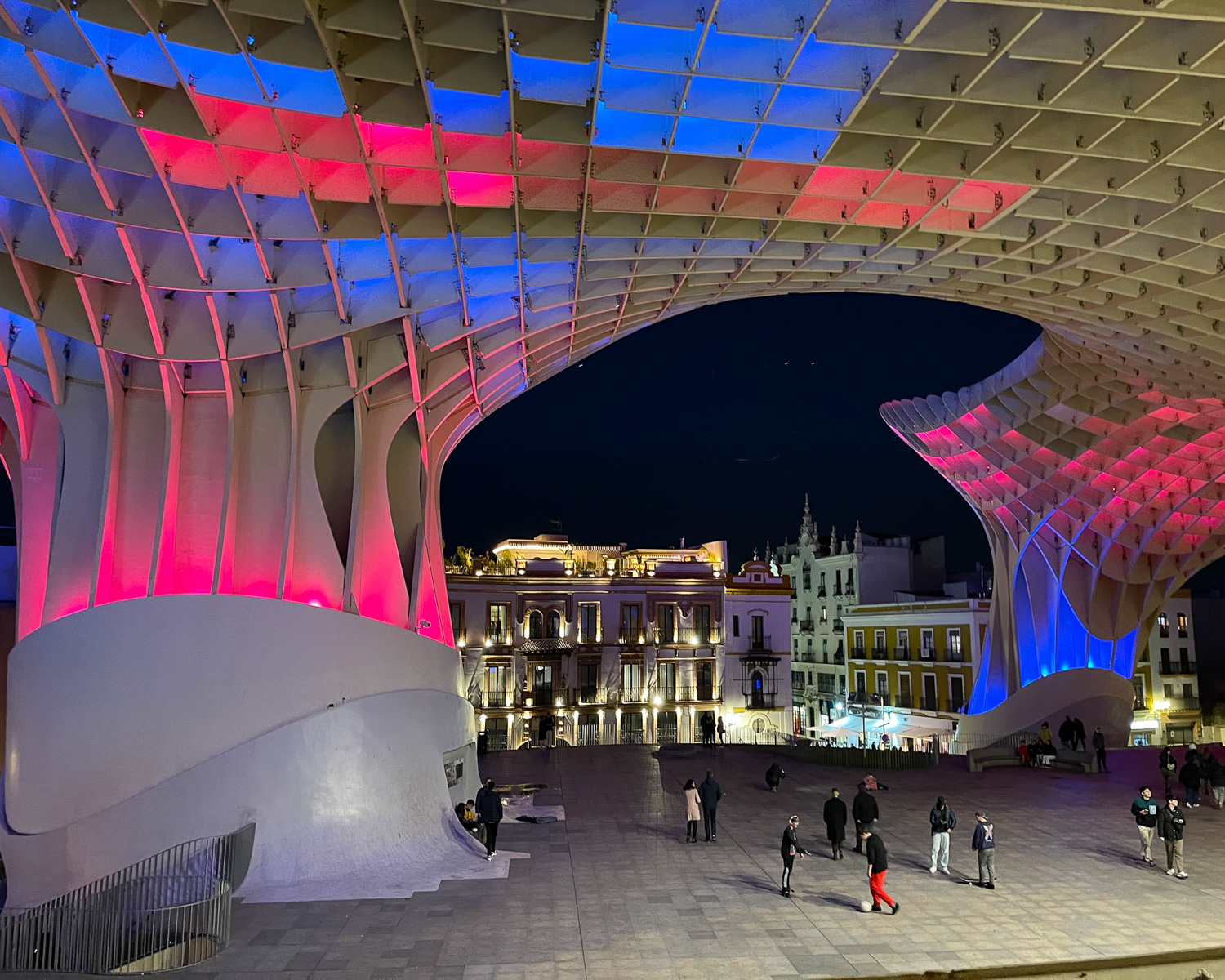 Metropol Parasol Las setas Seville Photo Heatheronhertravels.com