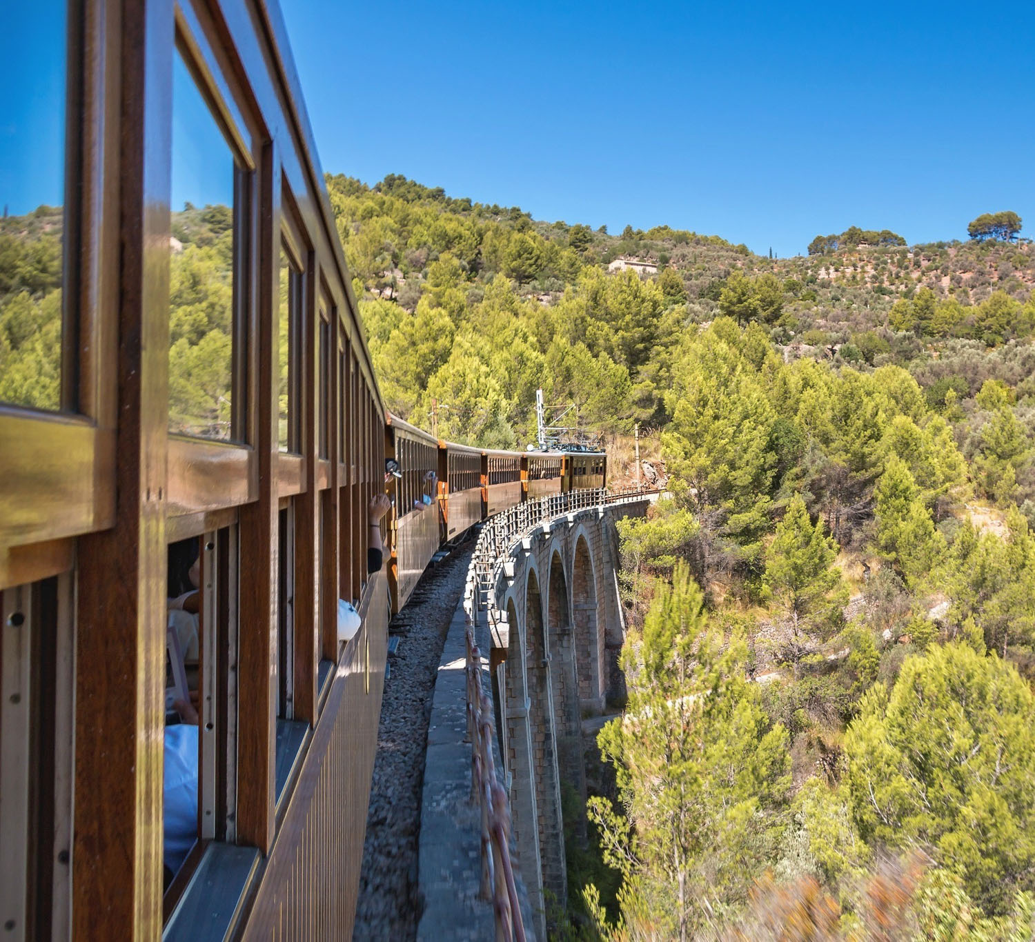 Train to Soller Mallorca Photo Walkerssk Pixabay