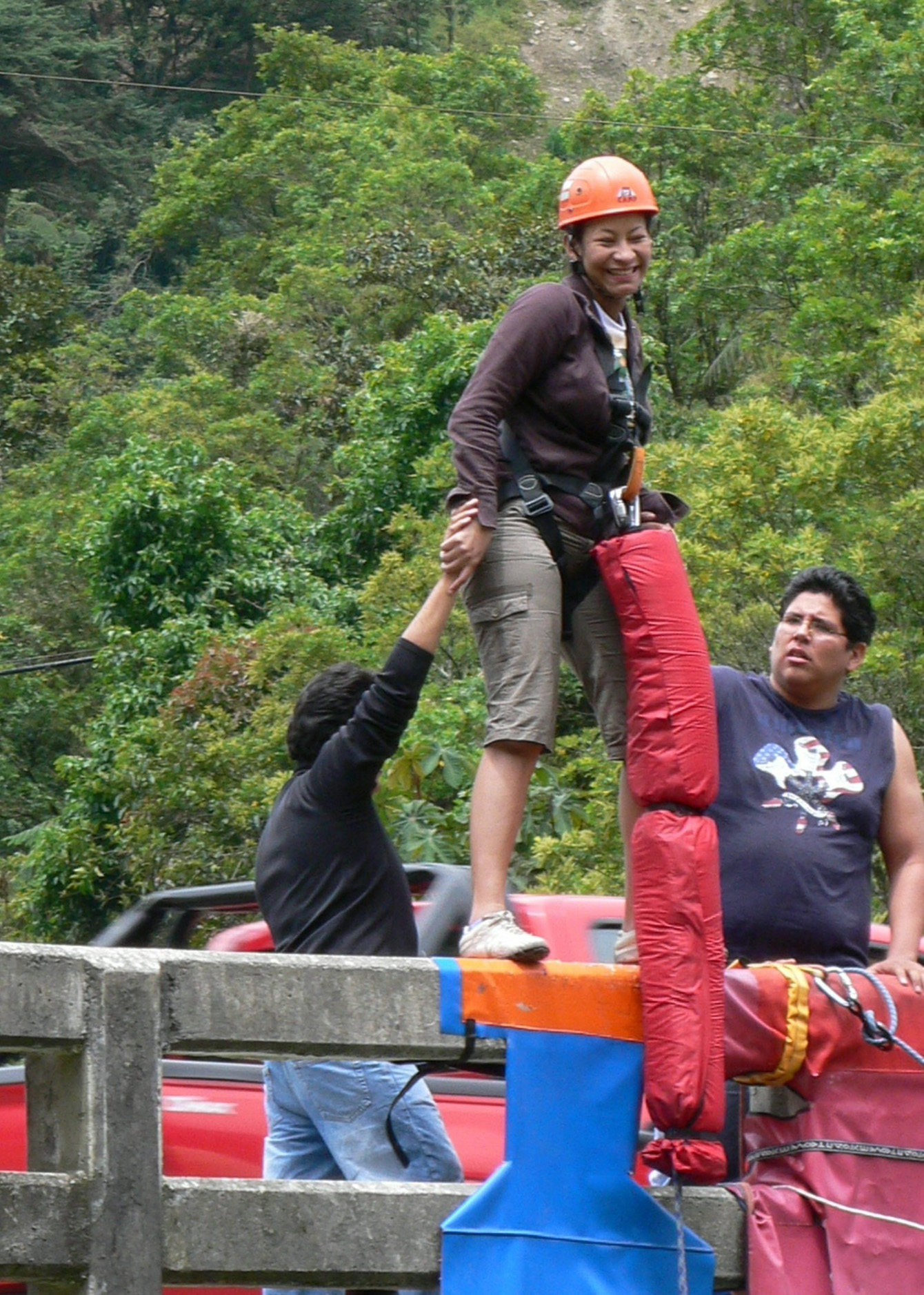 Bungee jumper near Banos