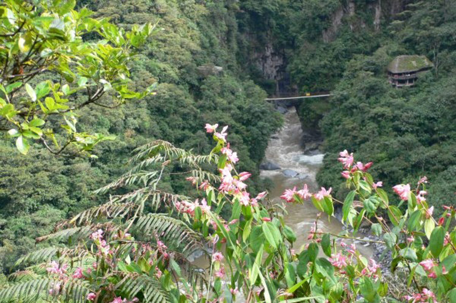 Devils cauldron Ruta des Cascades