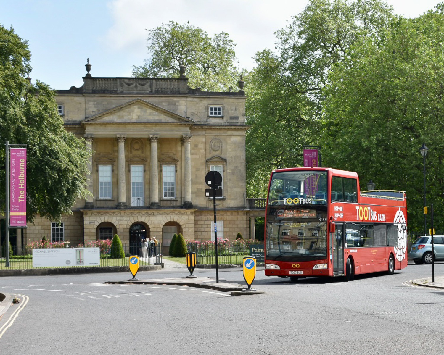 Sightseeing bus tour in Bath Photo Visit Bath