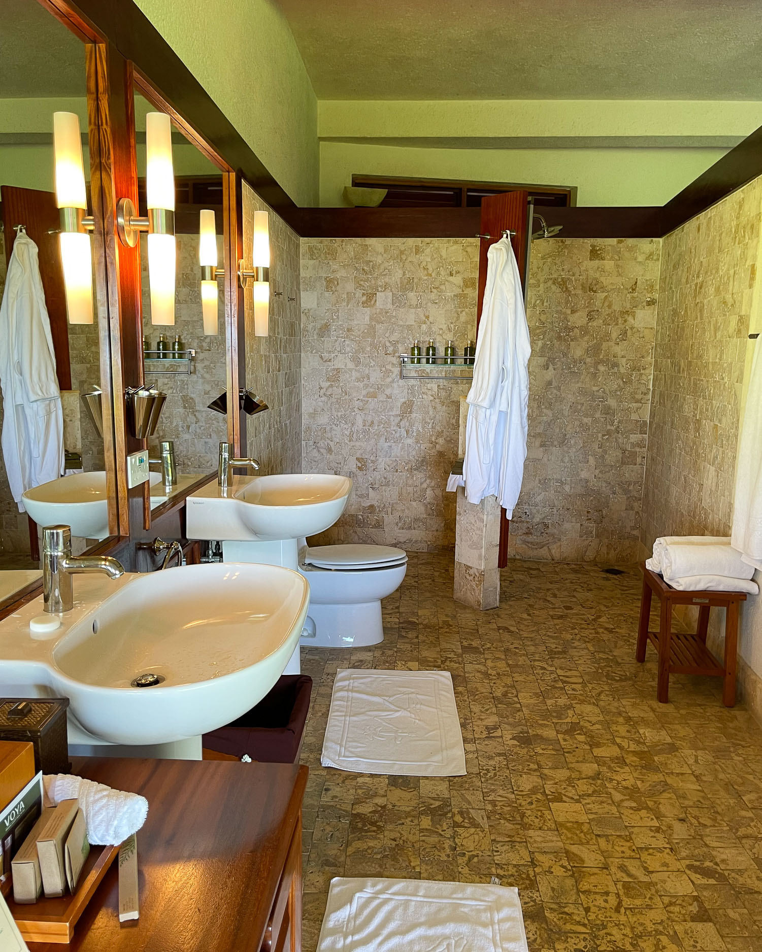 Bathroom at Jade Mountain St Lucia Photo Heatheronhertravels.com-3